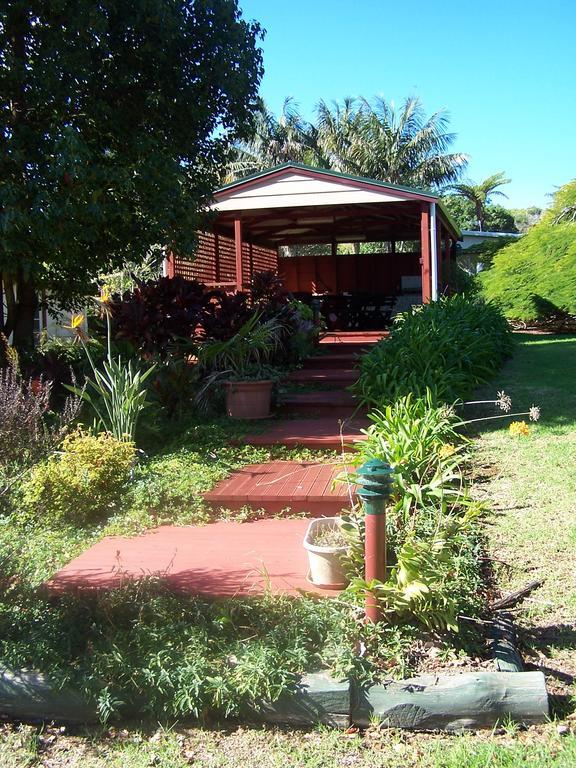 Poinciana Cottages Бернт Пайн Стая снимка