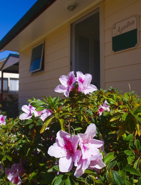 Poinciana Cottages Бернт Пайн Екстериор снимка